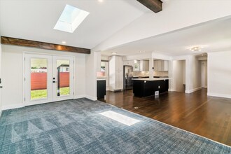 5480 W Iowa Ave in Lakewood, CO - Building Photo - Building Photo