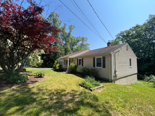 20 Booth Terrace in Hamden, CT - Building Photo - Building Photo