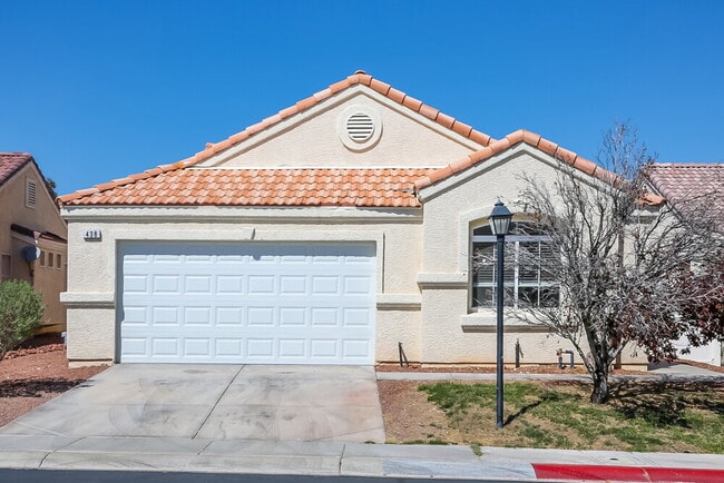 438 River Glider Ave