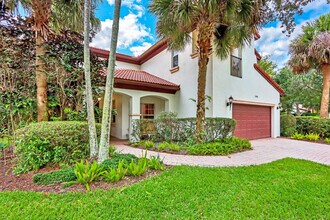 1904 Flower Dr in Palm Beach Gardens, FL - Building Photo - Building Photo