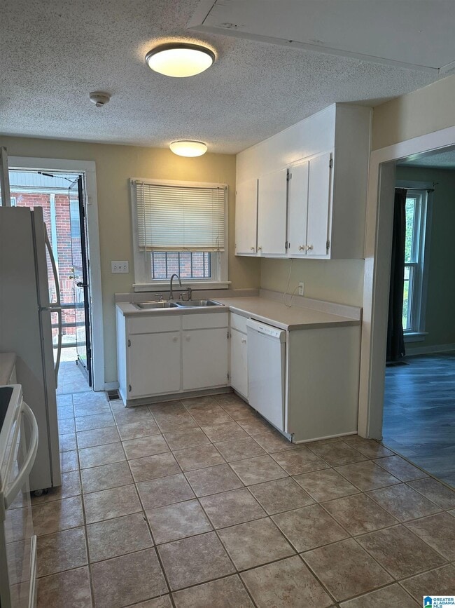 property at 1932 5th St S