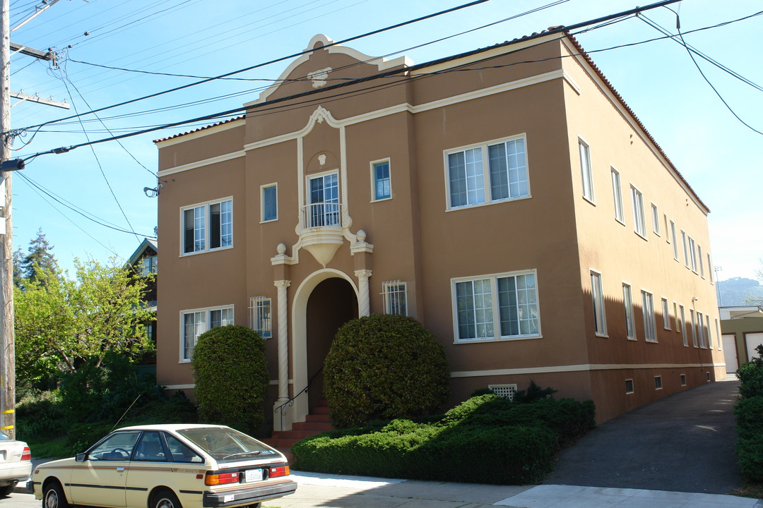 2315 Grant St in Berkeley, CA - Foto de edificio