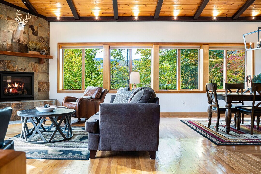 99 Mittenwald Strasse in Bartlett, NH - Building Photo