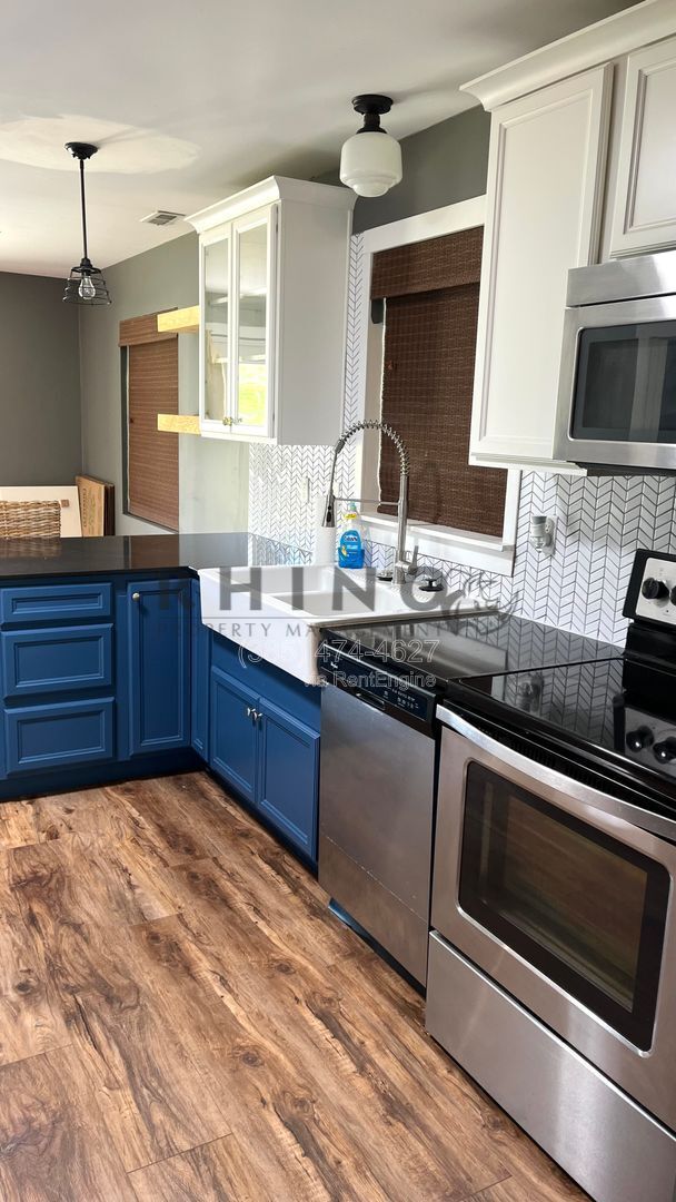 578 Dexter St W in Salt Lake City, UT - Building Photo - Building Photo