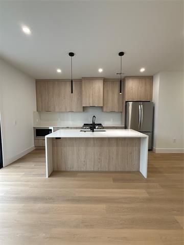7336 Flyers Wy in Dallas, TX - Building Photo