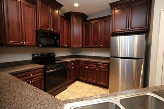 511 Barnside Ln in Valdosta, GA - Building Photo - Building Photo