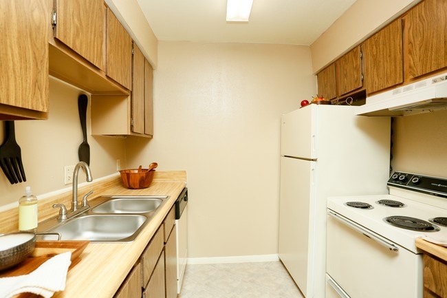 Arbors at Town Square in Pasadena, TX - Foto de edificio - Interior Photo