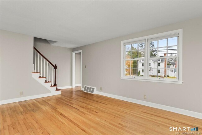 608 Stillson Rd in Fairfield, CT - Building Photo - Building Photo