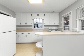 345 Hale St in Burlington, NC - Building Photo - Building Photo