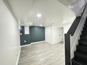 3465 McShane Way in Dundalk, MD - Building Photo - Building Photo