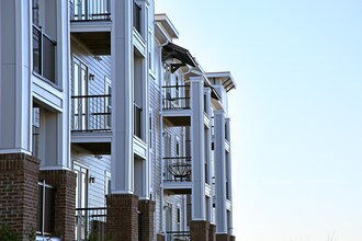 Oktiv in Tallahassee, FL - Foto de edificio - Building Photo