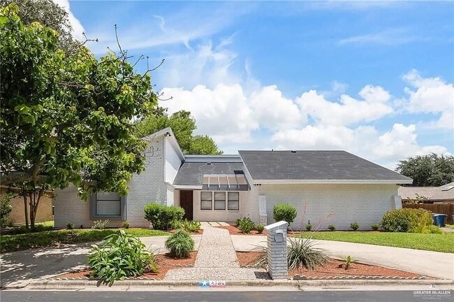 property at 312 Xanthisma Ave