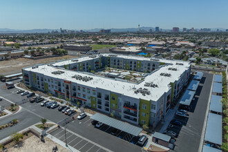 Lake Mead West Apartments in North Las Vegas, NV - Building Photo - Building Photo