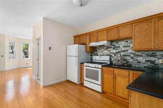 1377 Westminster St in Providence, RI - Building Photo - Building Photo