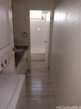 98-500-500 Koauka Loop in Aiea, HI - Building Photo - Building Photo