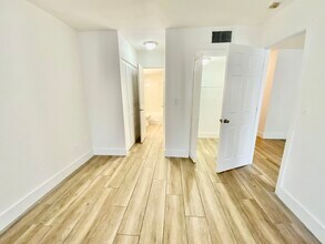 877 NE 91st Ter, Unit A4 in Miami Shores, FL - Building Photo - Building Photo