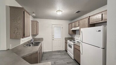 2706 Vernice Loop in Killeen, TX - Building Photo - Building Photo