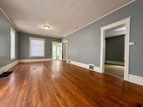 1853 Leahy St in Muskegon, MI - Building Photo - Building Photo