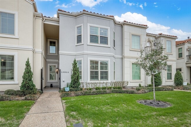 13611 Teal Bluff Ln