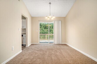 3745 Riverside Pkwy in Decatur, GA - Building Photo - Building Photo