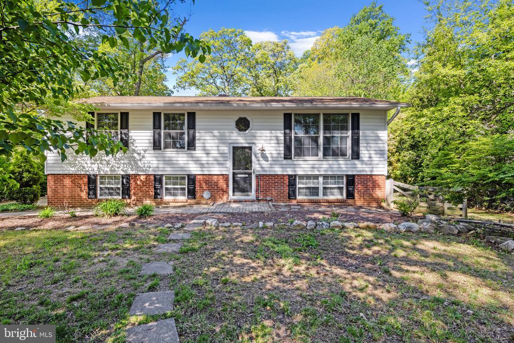 328 Edgemere Dr in Annapolis, MD - Building Photo