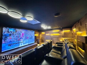 738 N Morgan St, Unit 2 in Chicago, IL - Building Photo - Building Photo