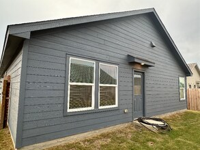 4918 Legacy Trl in Von Ormy, TX - Building Photo - Building Photo