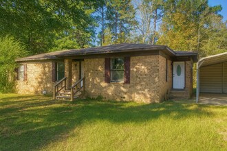 23601 State Hwy 64 in Troup, TX - Building Photo - Building Photo