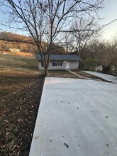 408 Hassler Mill Rd in Harriman, TN - Building Photo - Building Photo