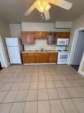 2402-2404 S 10th St in Omaha, NE - Building Photo - Building Photo