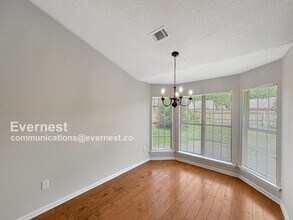9136 Bentley Woods Dr in Southaven, MS - Building Photo - Building Photo