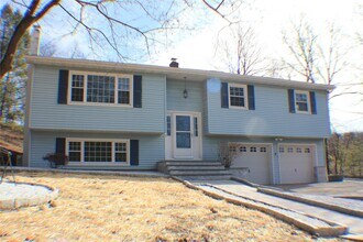 2 Quail Ln in Goshen, NY - Building Photo - Building Photo