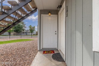 1346 E Mountain View Rd in Phoenix, AZ - Building Photo - Building Photo