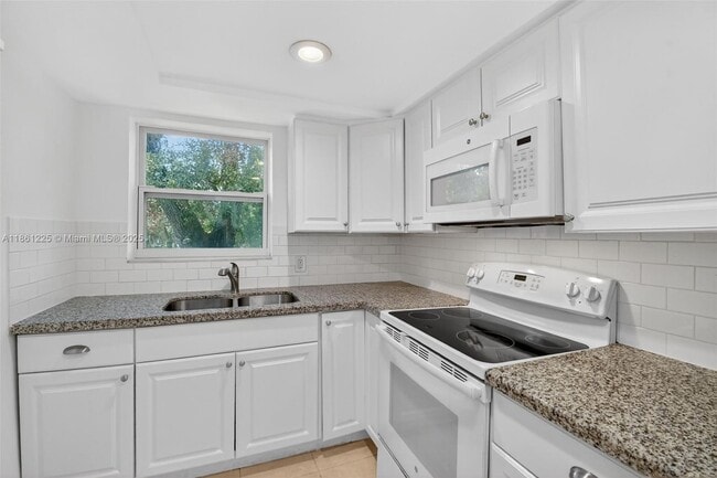 property at 13335 Arch Creek Rd