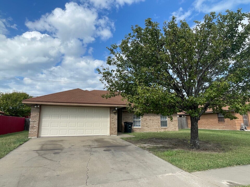 4405 Derik Dr in Killeen, TX - Building Photo