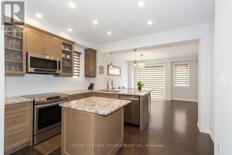 76 Leadenhall Rd in Brampton, ON - Building Photo - Building Photo