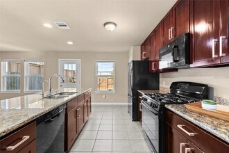 15814 Whiteglade Ln in Houston, TX - Building Photo - Building Photo