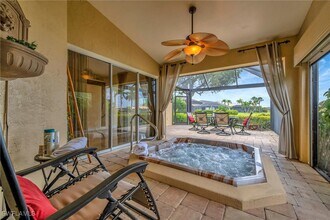 9341 White Hickory Ln in Ft. Myers, FL - Building Photo - Building Photo
