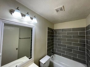 21222 Rezanof Rd in Humble, TX - Building Photo - Building Photo