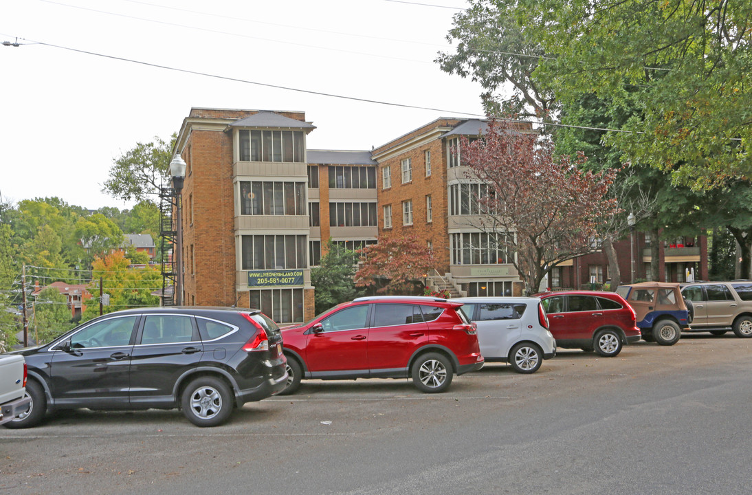 Phares in Birmingham, AL - Building Photo