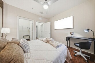 1700 W Cleveland St in Tampa, FL - Building Photo - Building Photo