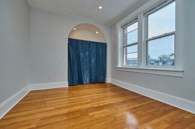 178 Brighton Ave, Unit 4 in Boston, MA - Building Photo - Building Photo
