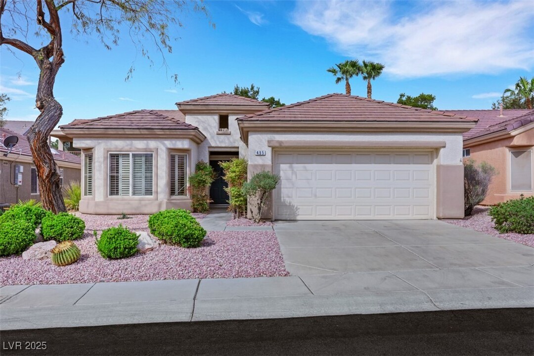 495 Elm Crest Pl in Henderson, NV - Building Photo