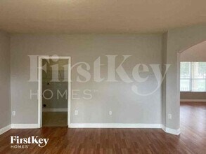 20073 SW 128th Pl in Miami, FL - Foto de edificio - Building Photo