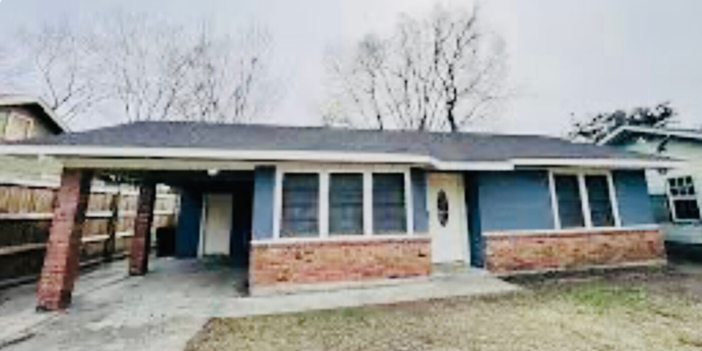 4136 Mohican St in Baton Rouge, LA - Building Photo