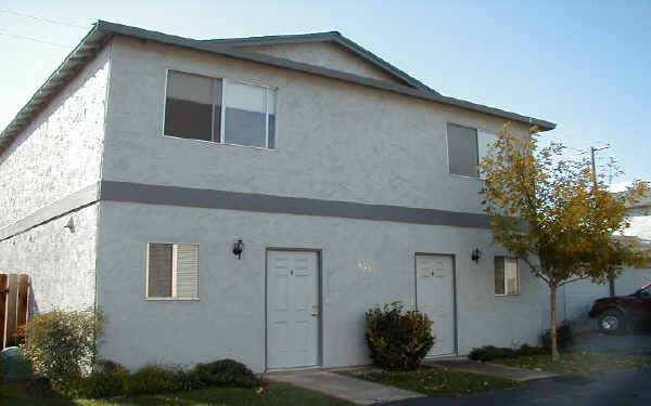 3561 Merced Ave in Denair, CA - Foto de edificio - Building Photo