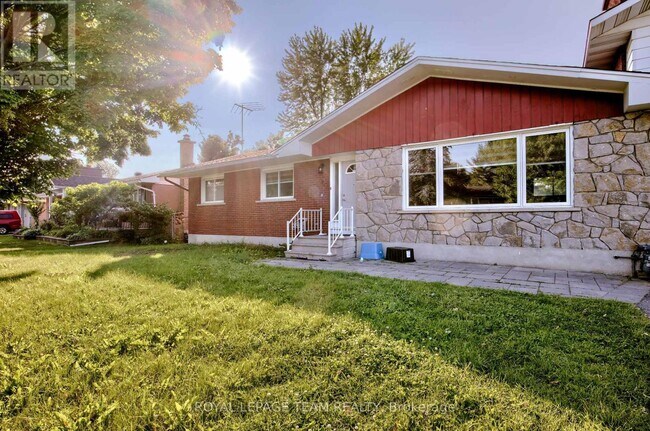 property at 31 Pritchard Dr