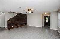 8820 Valley River Dr in Fort Worth, TX - Building Photo - Building Photo