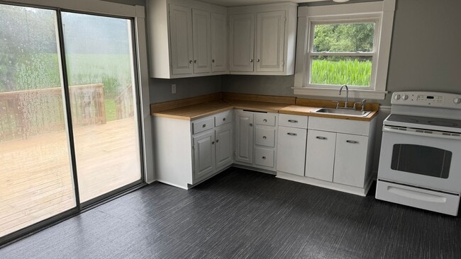 8105 Beatty Farm Dr in Mechanicsville, VA - Building Photo - Building Photo