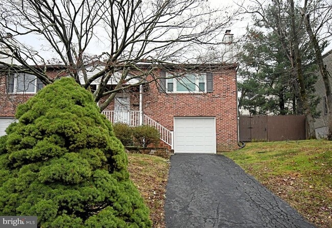 28 Lacey Ave in Doylestown, PA - Building Photo - Building Photo